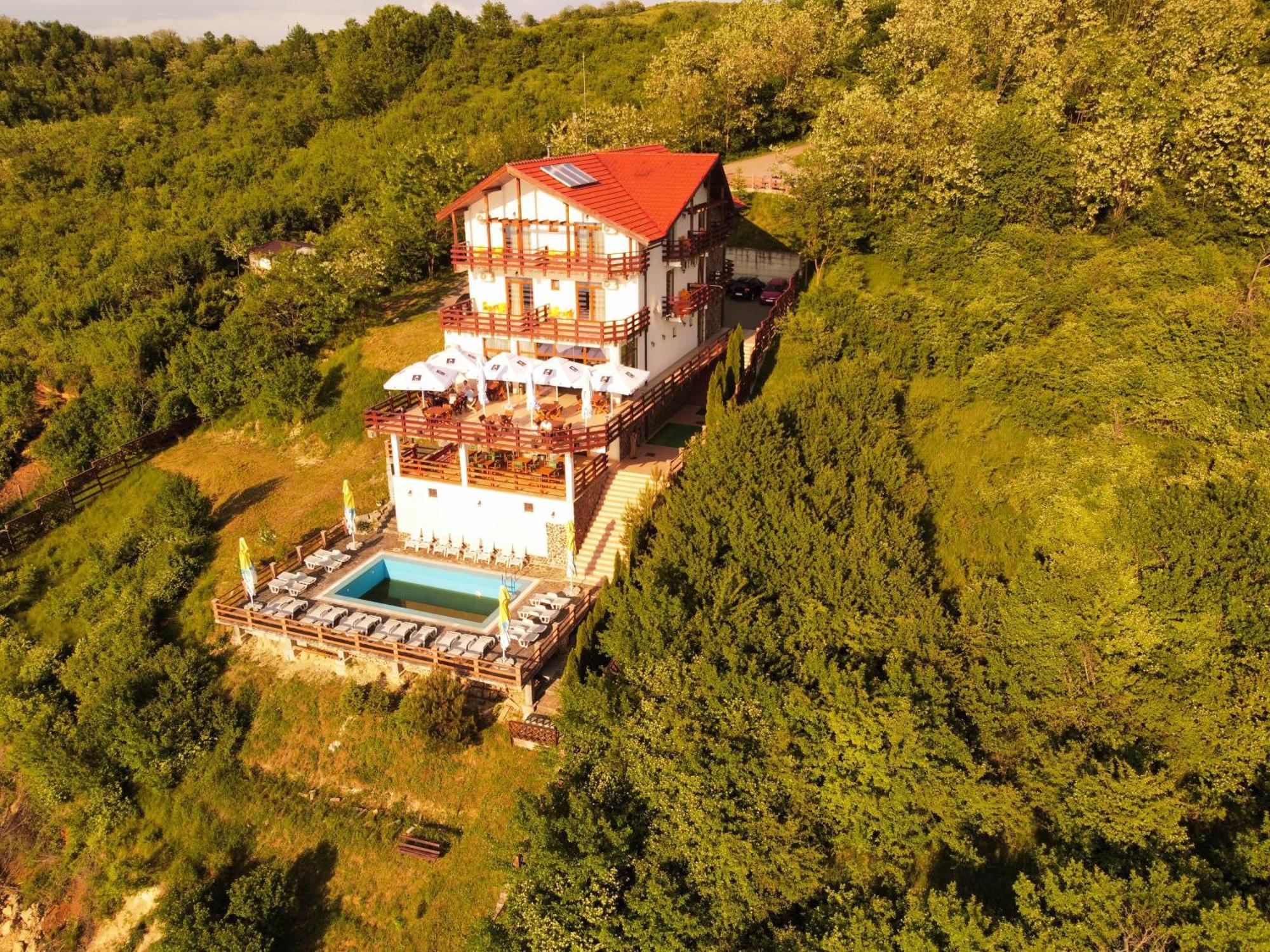 Pensiunea Belvedere Csolnakoscserna Kültér fotó